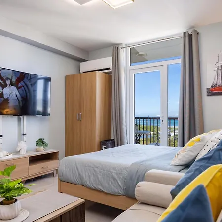 Azure Haven - Near Airport - Hot Shower - Cozy With Balcony 16Th Flr Unit 1623 Bldg 102